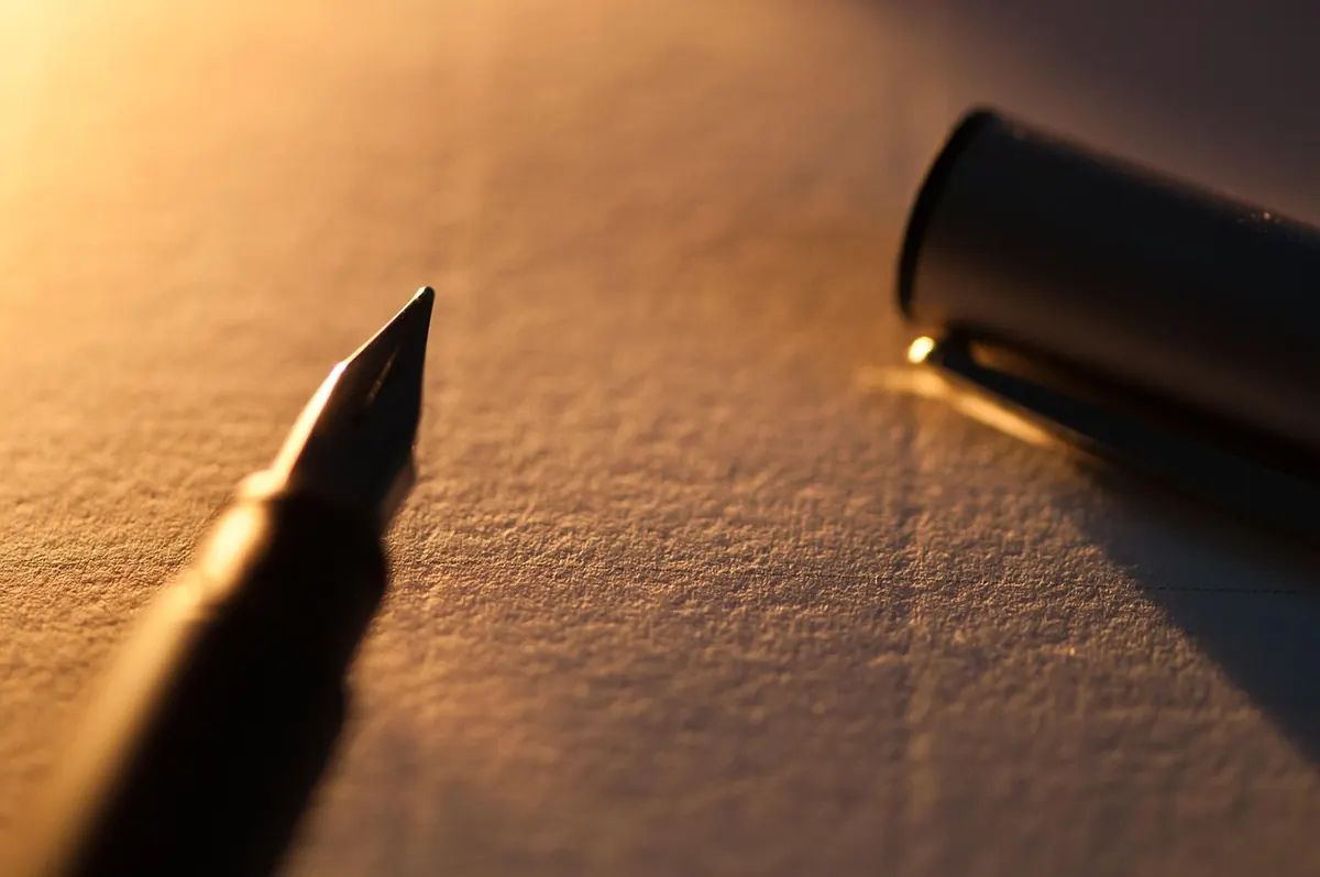 How to Write an Artist Bio for Your Portfolio (With Examples)